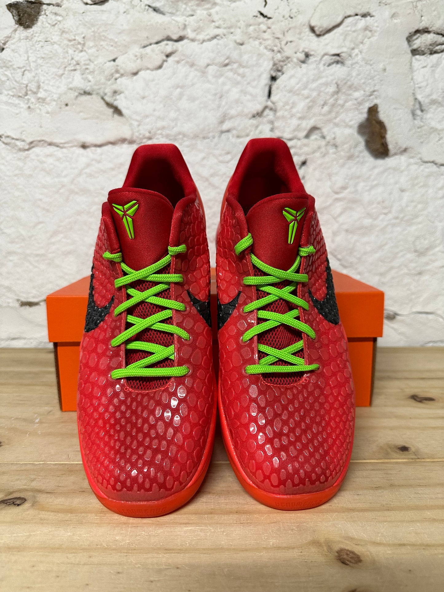Nike Kobe 6 Reverse Grinch Sz 7Y