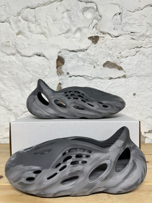 Yeezy Foam Runner MX Granite Sz 11