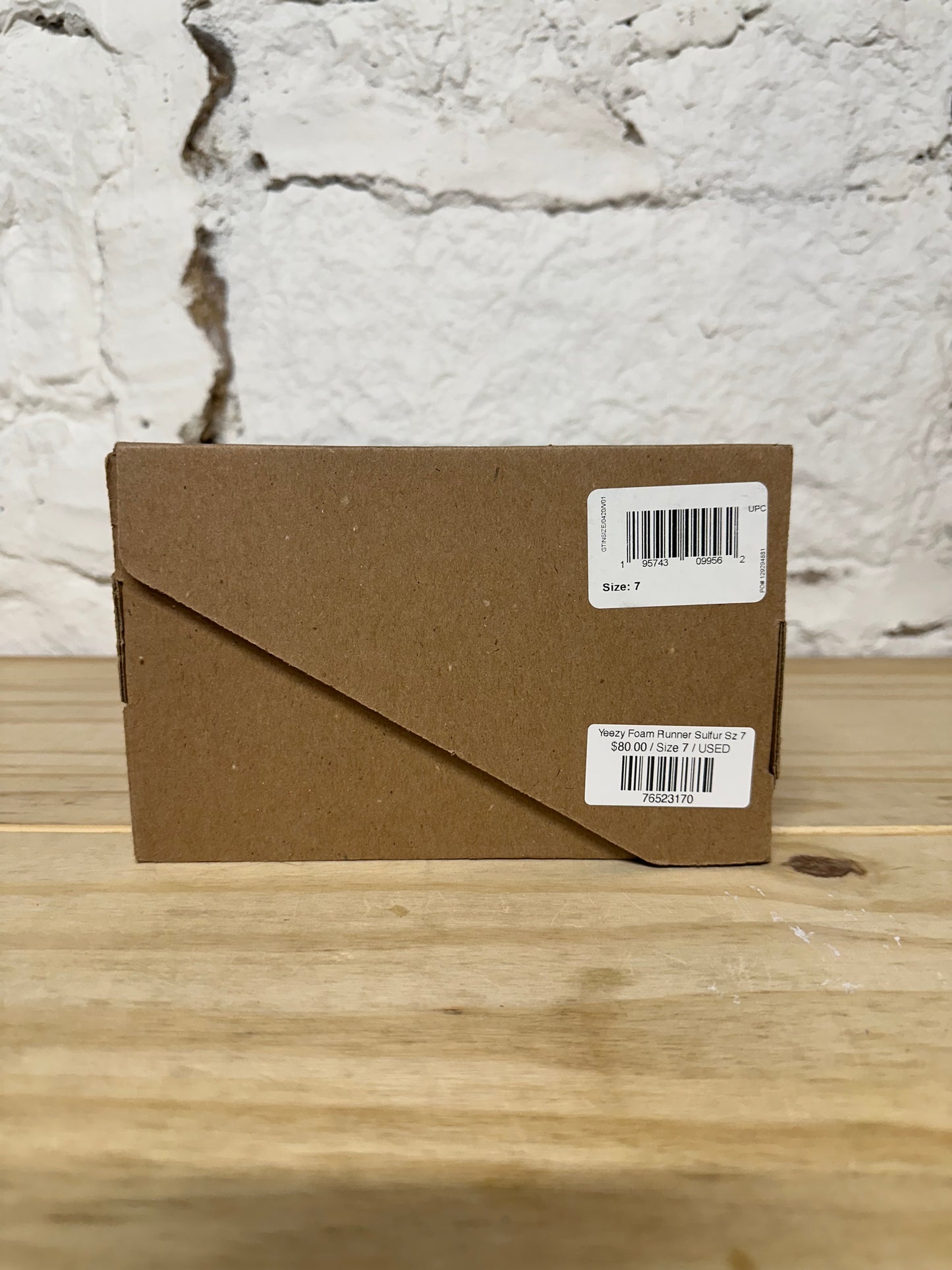 Yeezy Foam Runner Sulfur Sz 7