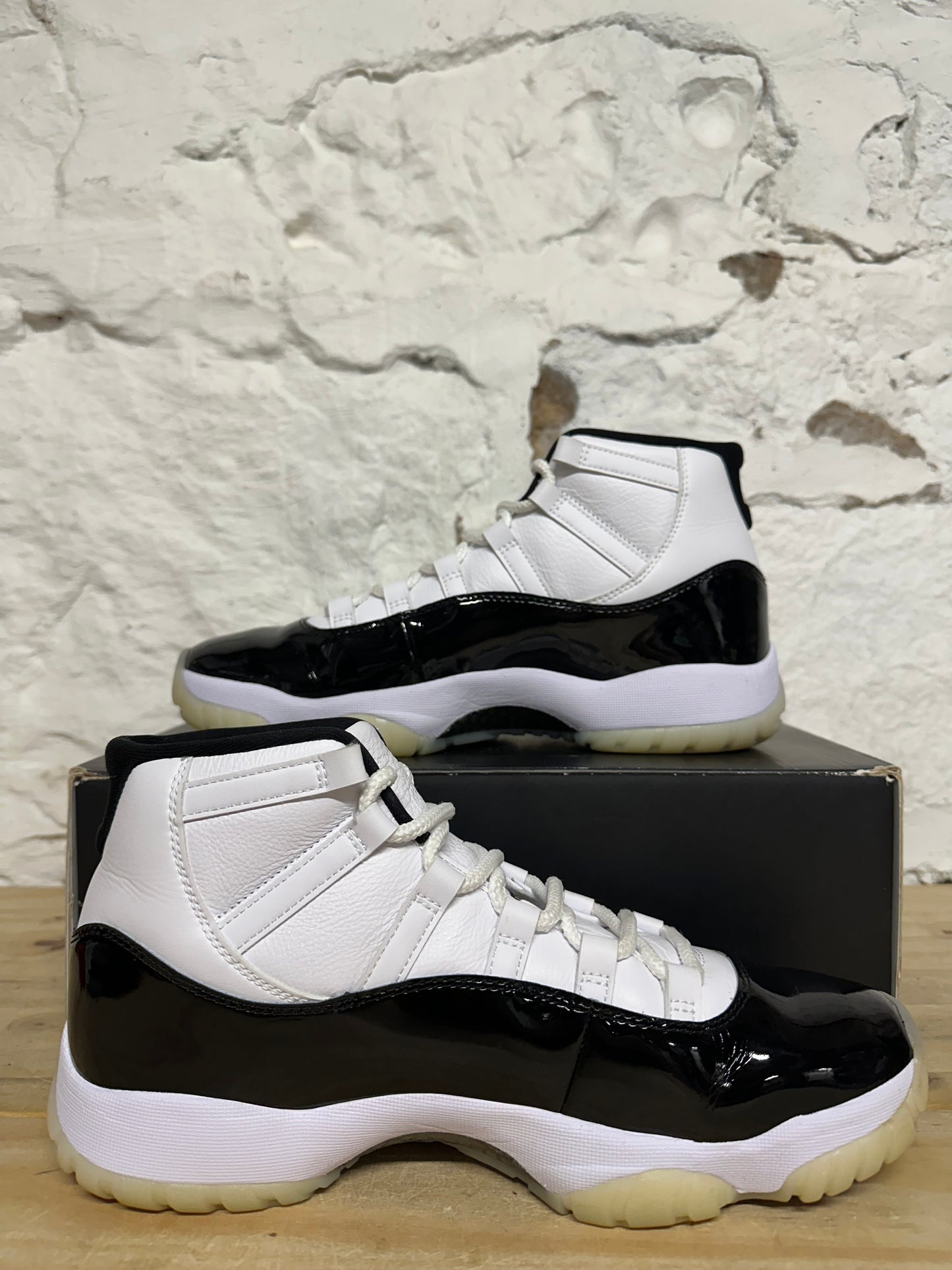 Air Jordan 11 High DMP Gratitude Sz 10.5