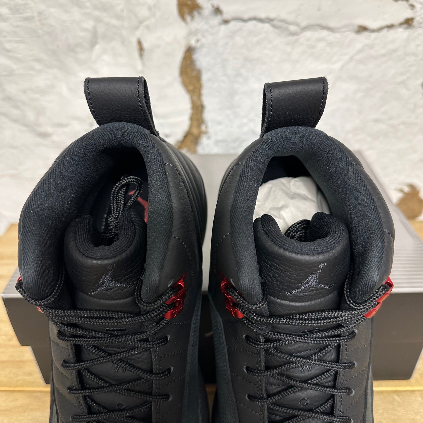 Air Jordan 12 Bloodline Sz 12 DS