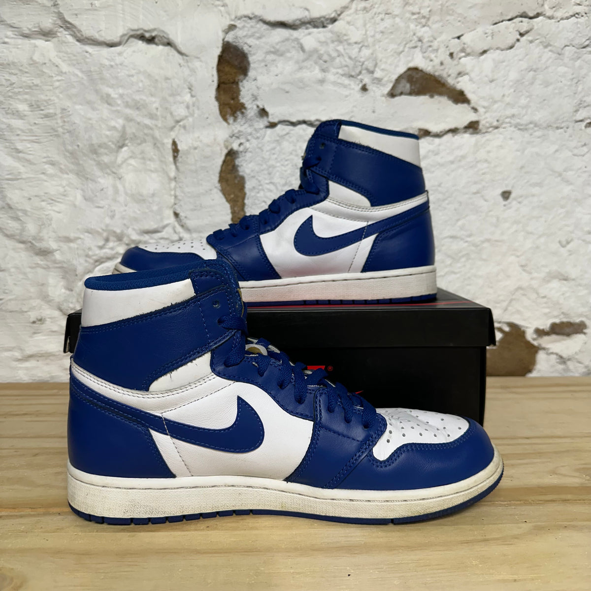 Air Jordan 1 High Storm Blue Sz 9.5