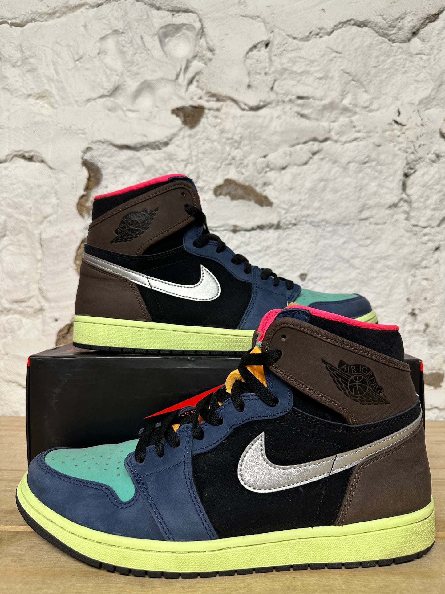 Air Jordan 1 High Tokyo Bio Hack Sz 11
