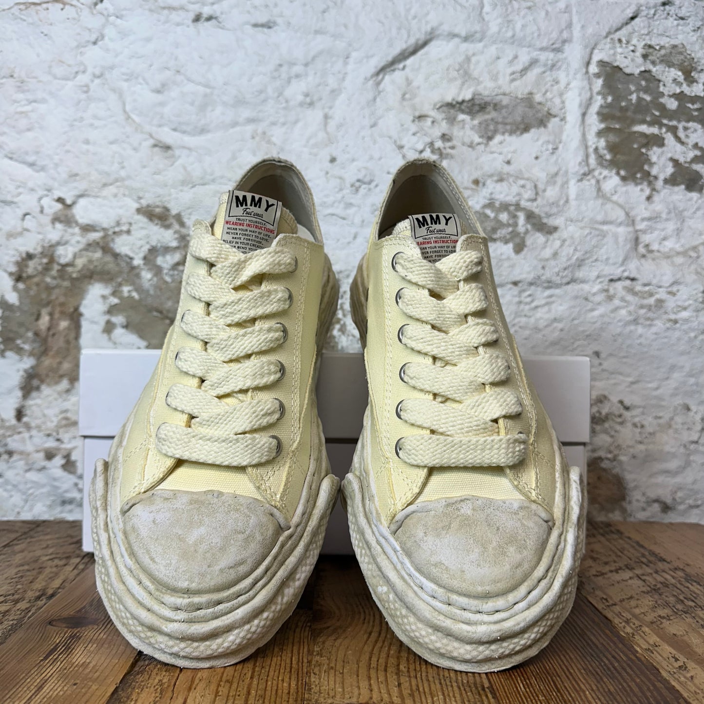 Maison Mihara Cream Beige Peterson 23 Sneaker Sz 11 (44)