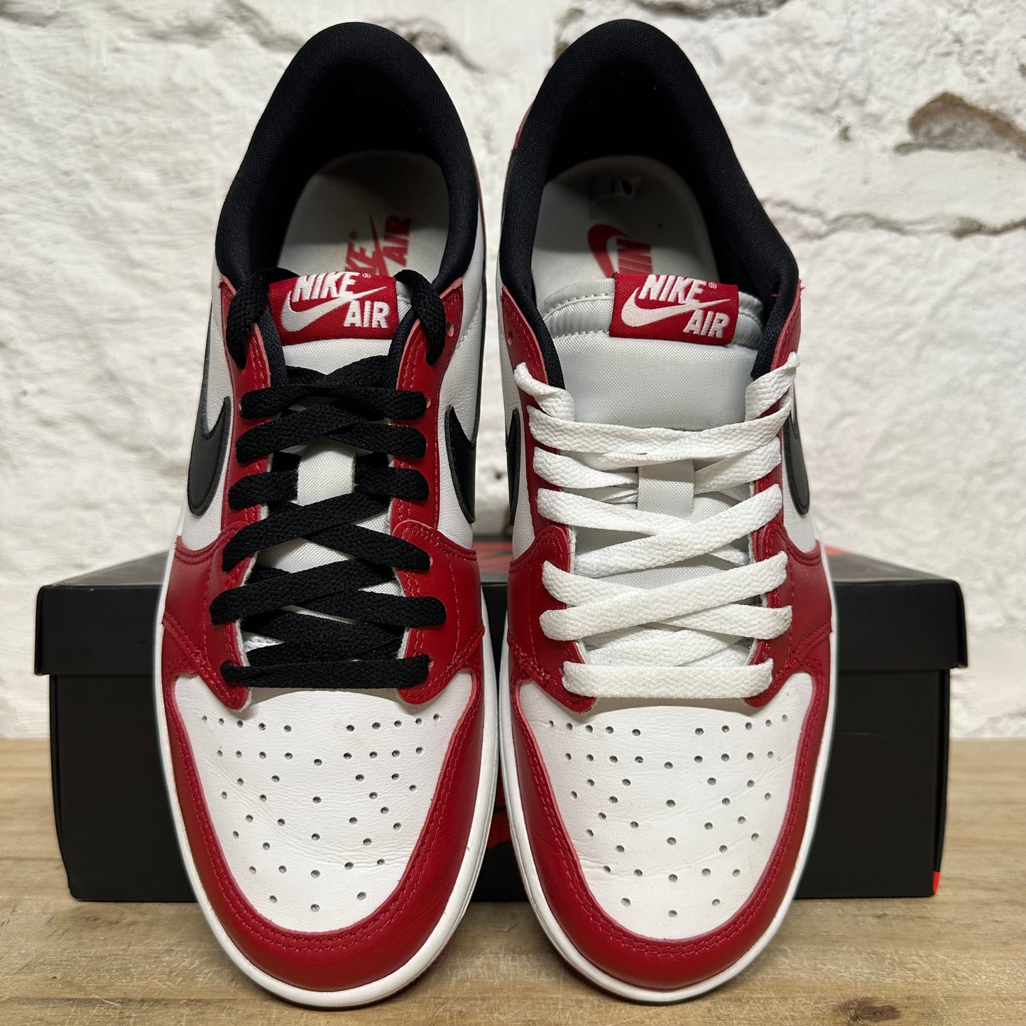 Air Jordan 1 Low Chicago Sz 8