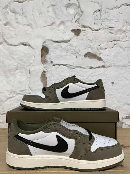 Air Jordan 1 Low Medium Olive Sz 7Y DS