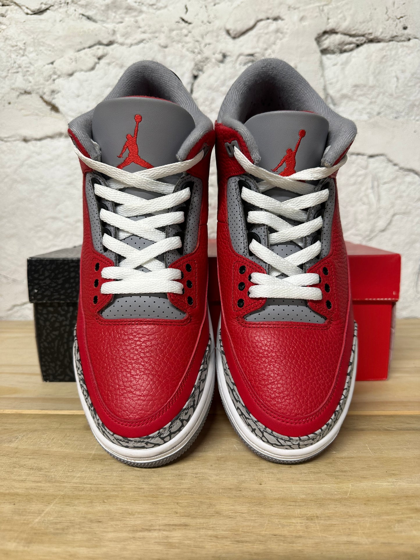 Air Jordan 3 Unite Sz 9