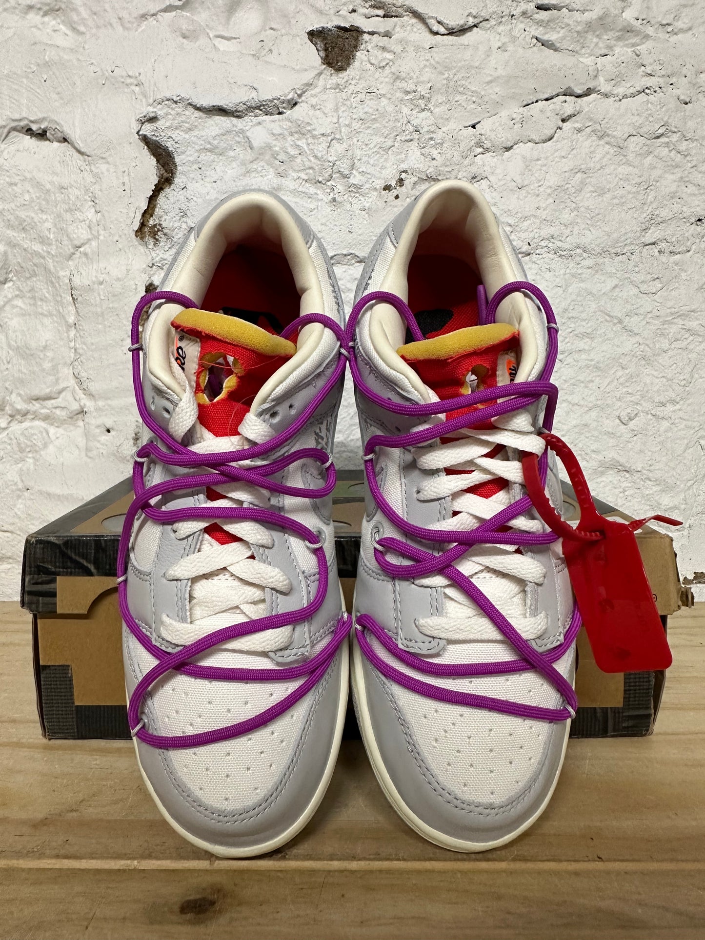 Nike Dunk Low Off White Lot 45 Sz 9 DS