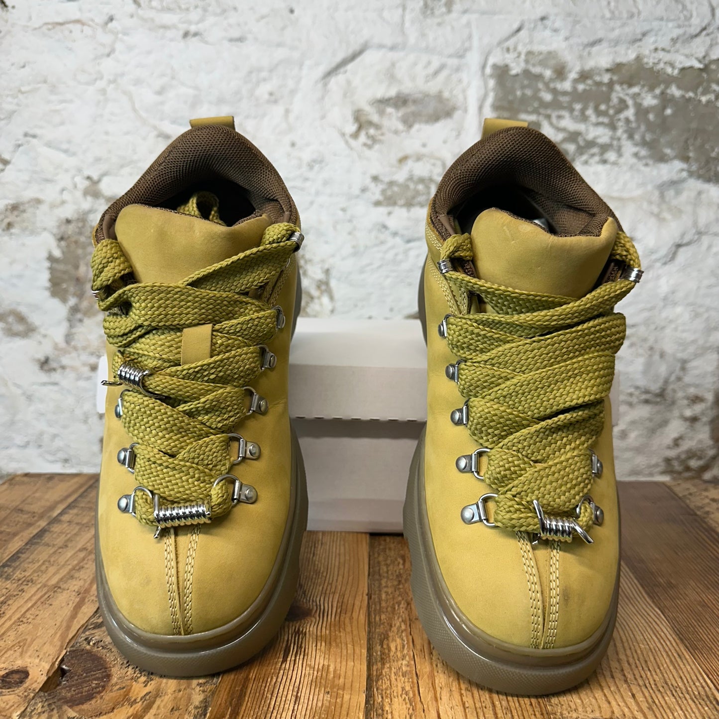 Burberry Manilla Leather Ankle Trek Boot Sz 8.5 (41.5)