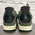 Air Jordan 4 Undefeated Sz 9 DS