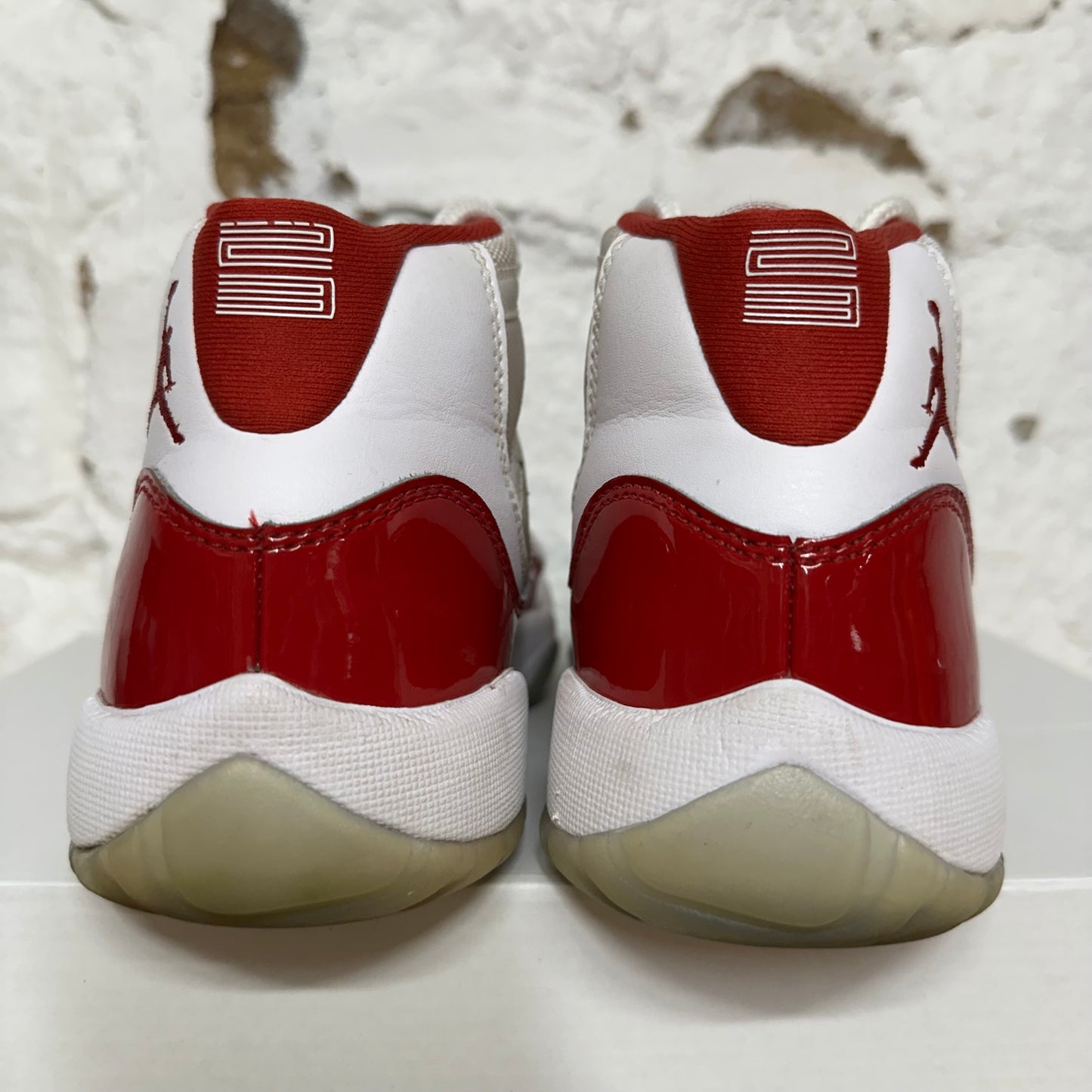 Air Jordan 11 High Cherry (2022) Sz 5.5Y