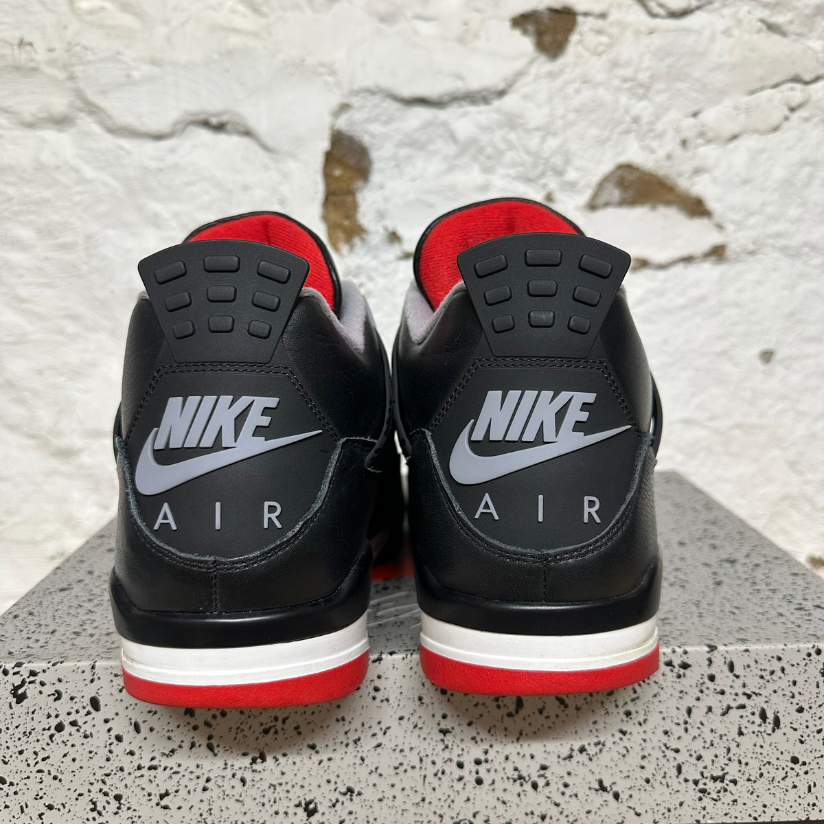 Air Jordan 4 Bred Reimagined Sz 13