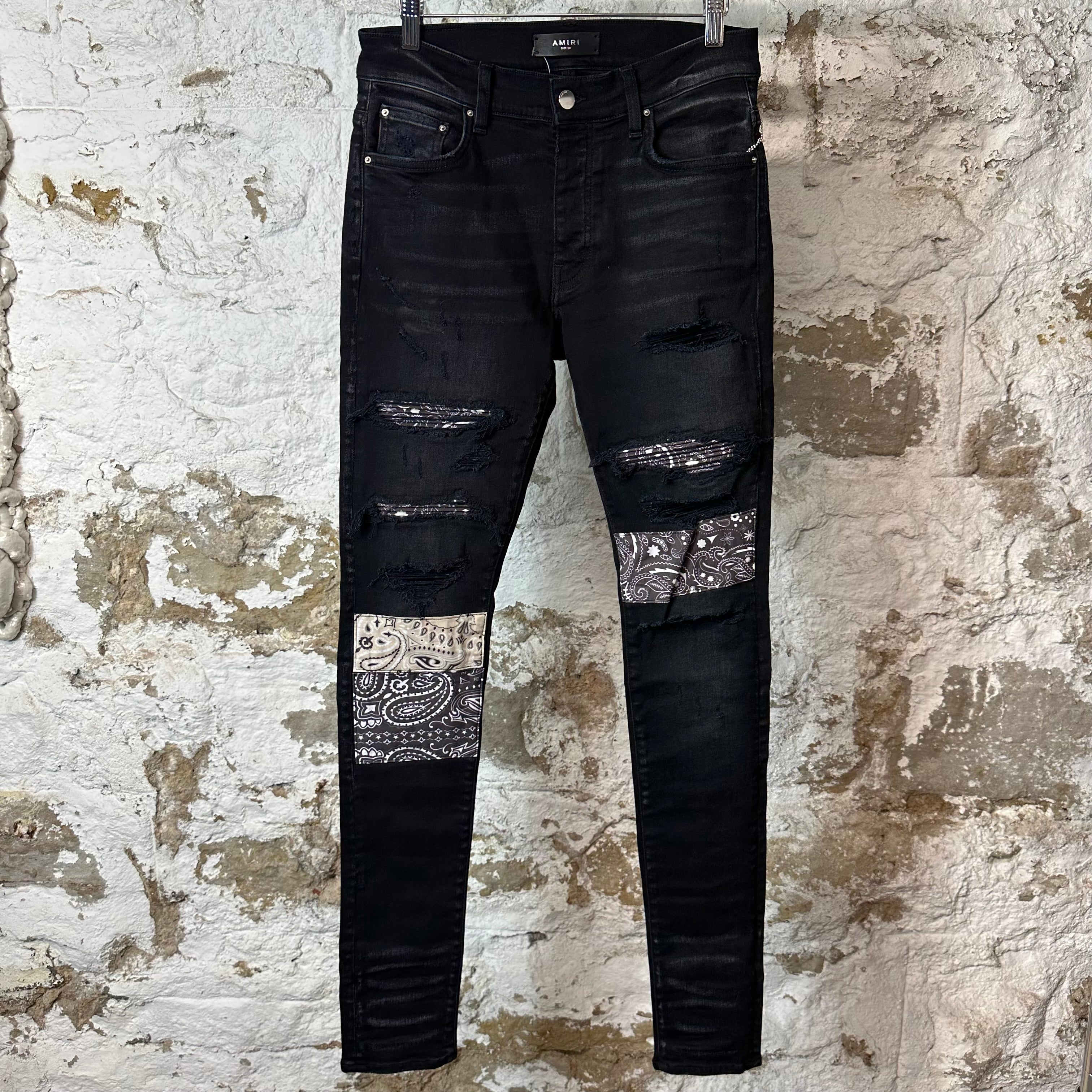 Amiri MX1 Grey Art Patch Black Denim Jeans Sz 29