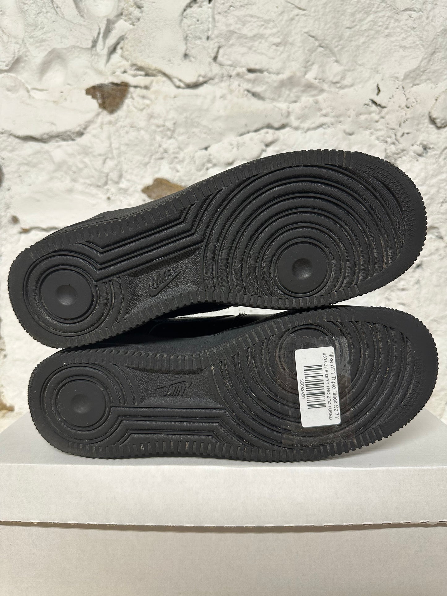 Nike Air Force 1 Triple Black Sz 7Y