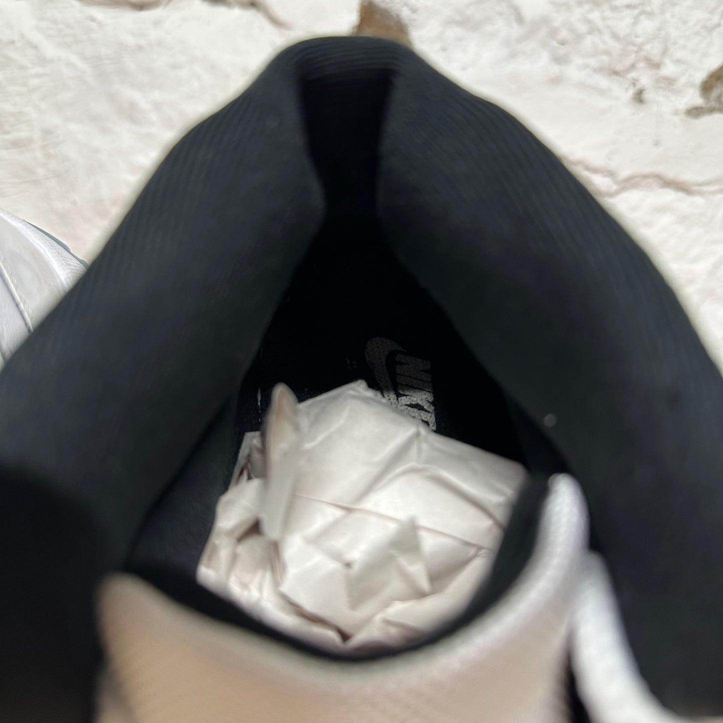 Air Jordan 11 High Legend Blue (2024) Sz 6.5Y