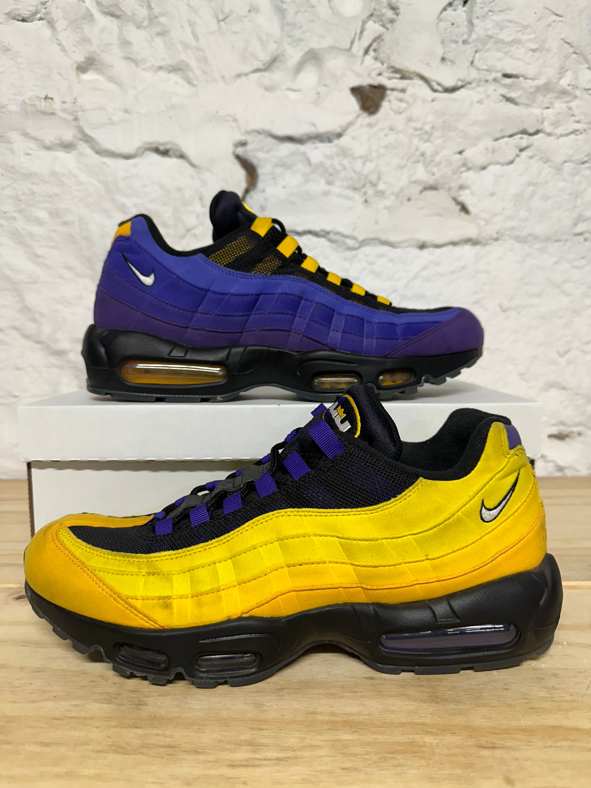 Nike Air Max 95 LeBron James Lakers Sz 11 – The Gallery Online