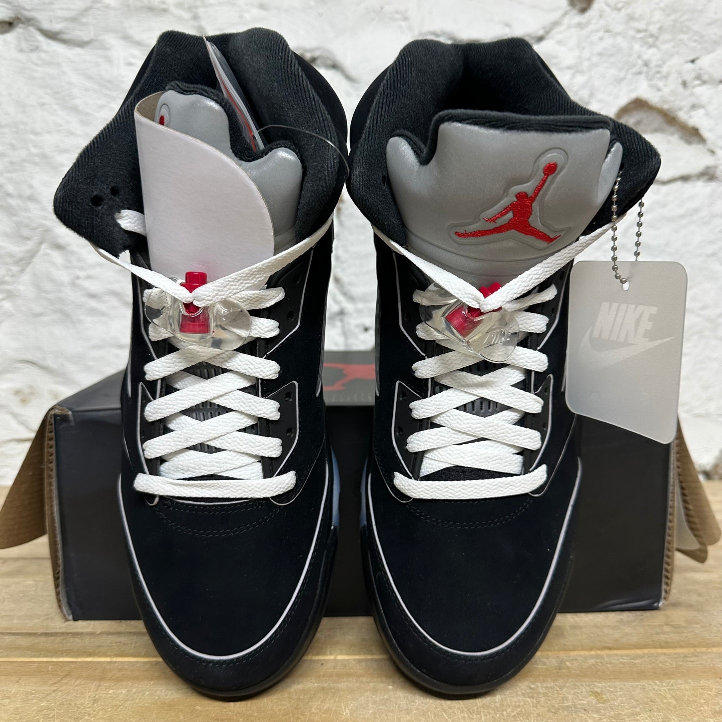Air Jordan 5 Black Metallic (2025) Sz 11 DS