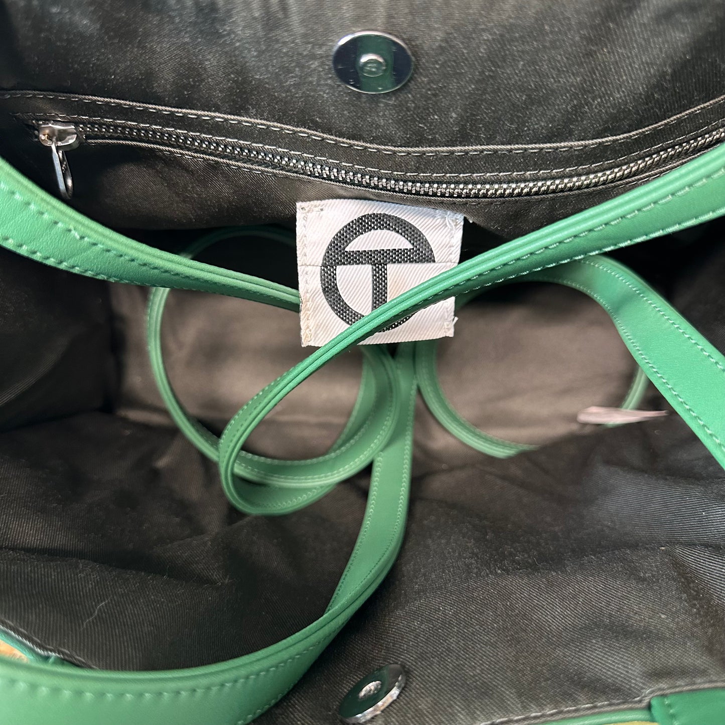 Telfar Medium Leaf Shopping Bag