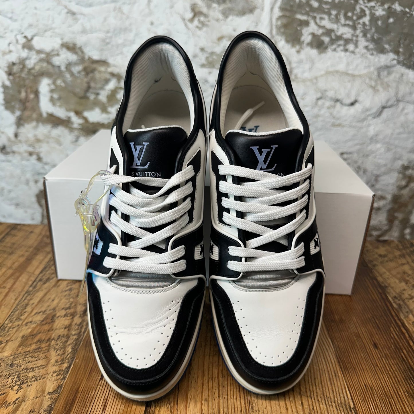 Louis Vuitton Blue White Black Trainer Sneaker Sz 10 (8.5LV)