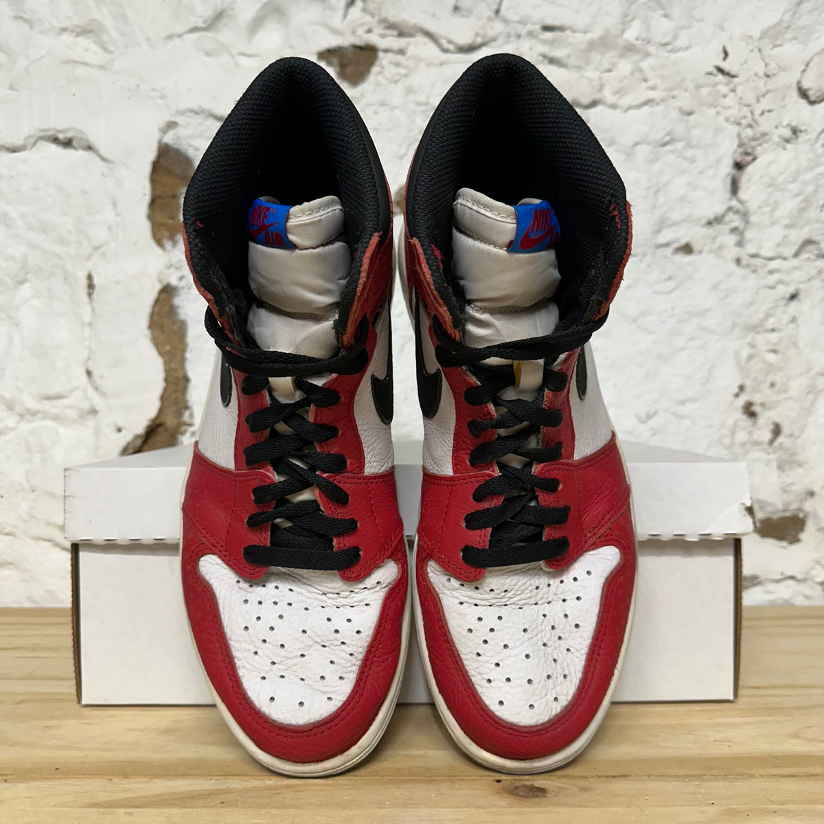 Air Jordan 1 High Spider-Man Across the Spider-Verse Sz 10
