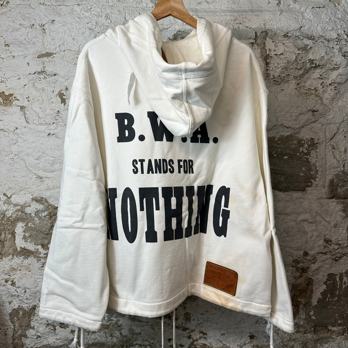 Better With Age Charlie Gunner Smock White Hoodie Sz L