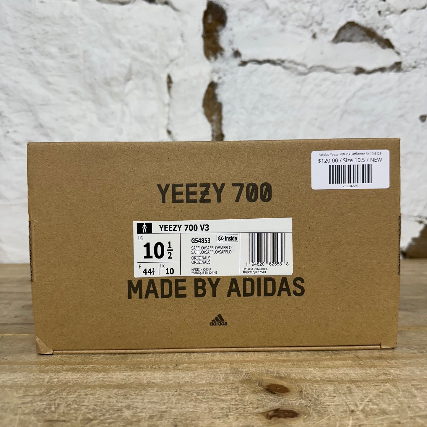 Yeezy 700 V3 Safflower Sz 10.5 DS