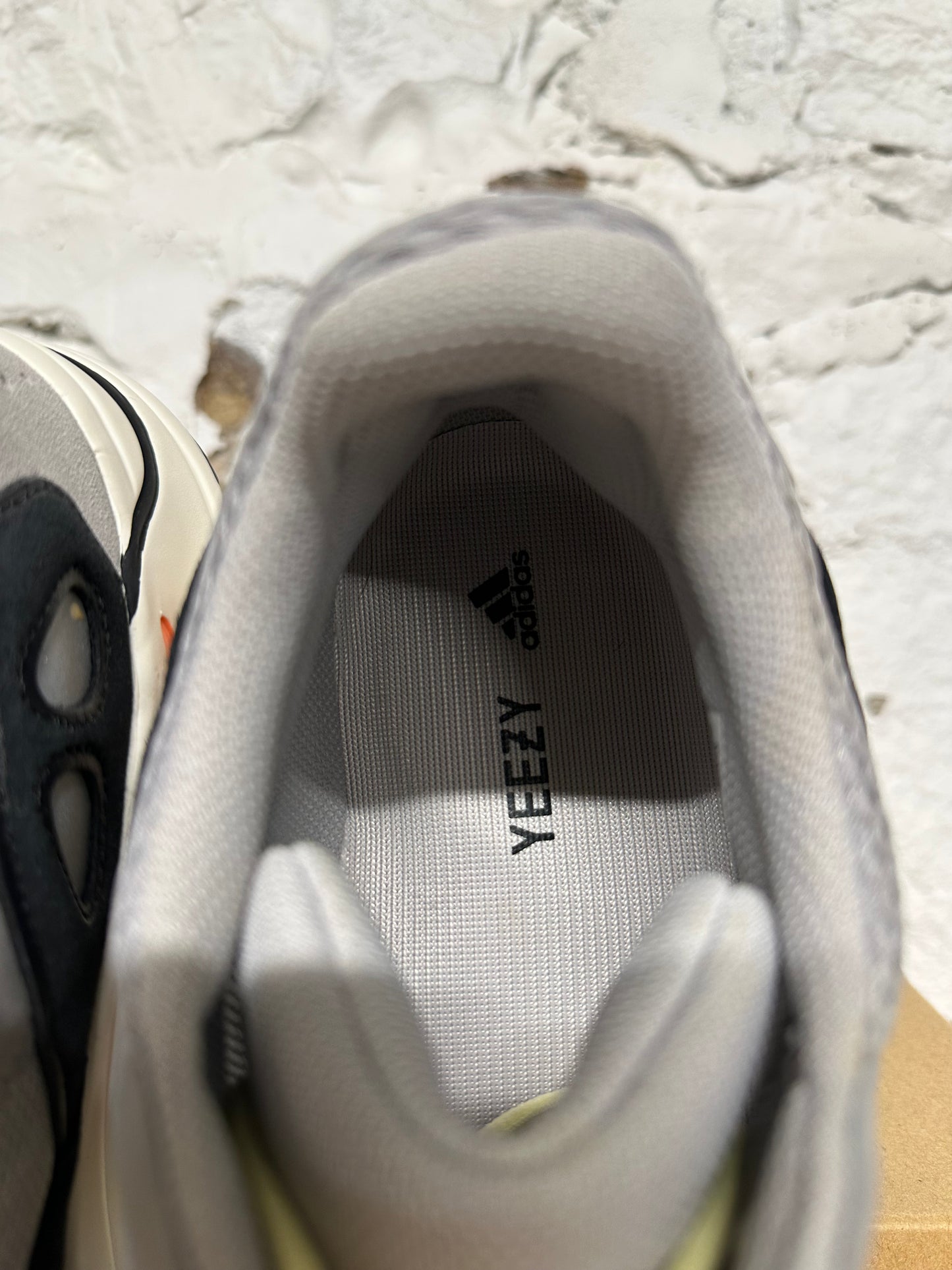 Yeezy 700 Wave Runner Sz 14