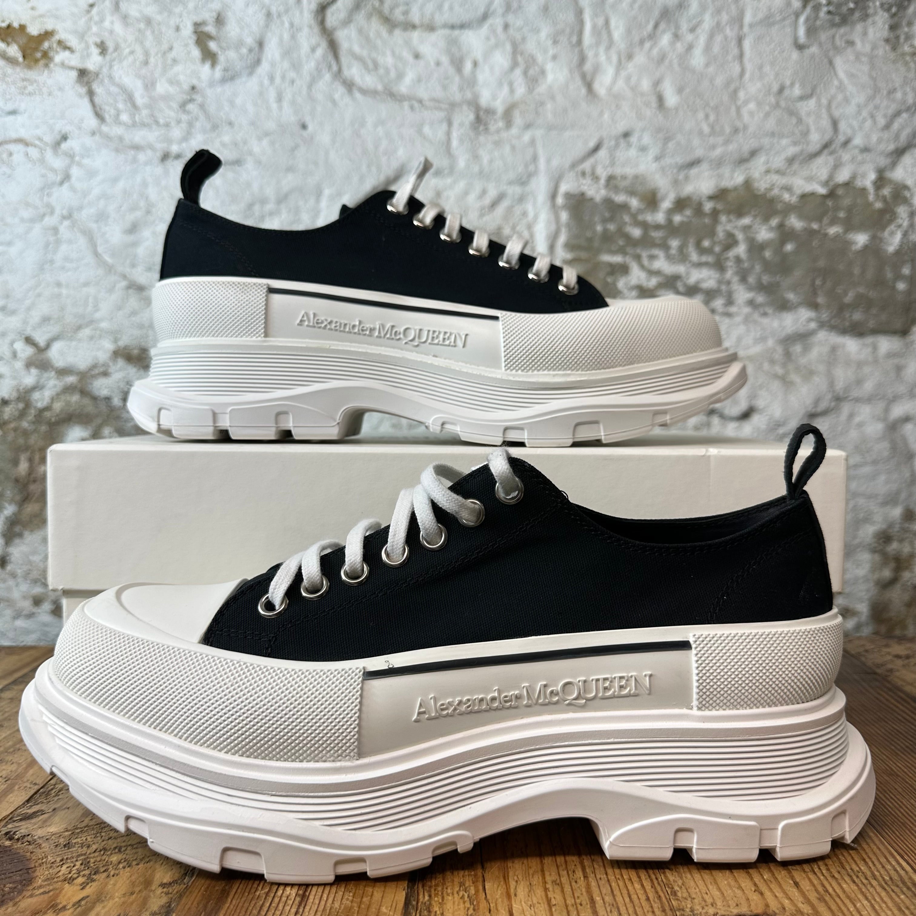 Alexander Mcqueen Low Black White Tread Boot Sz 11 (44)