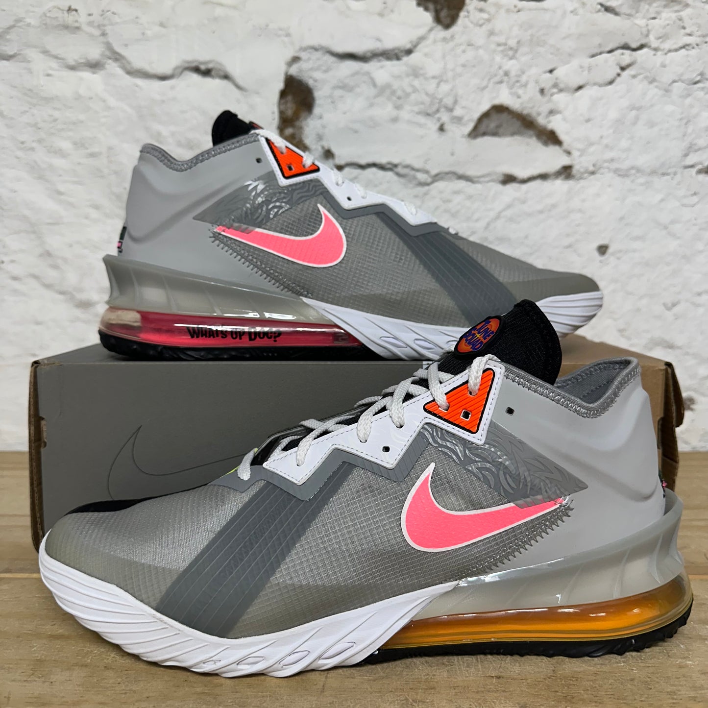 Nike LeBron 18 Bugs v Marvin Space Jam Sz 14 DS