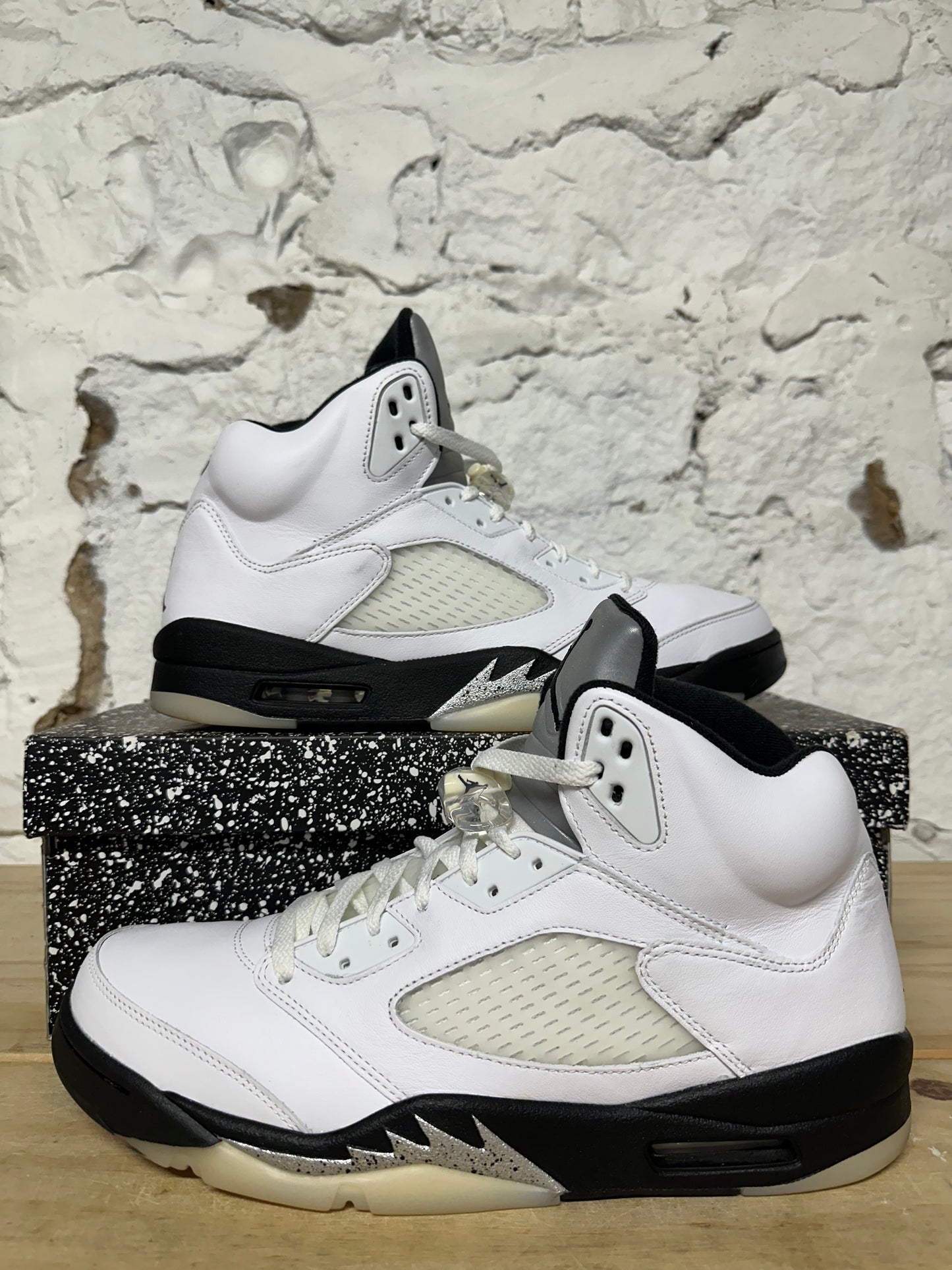 Air Jordan 5 Reverse Metallic Sz 13