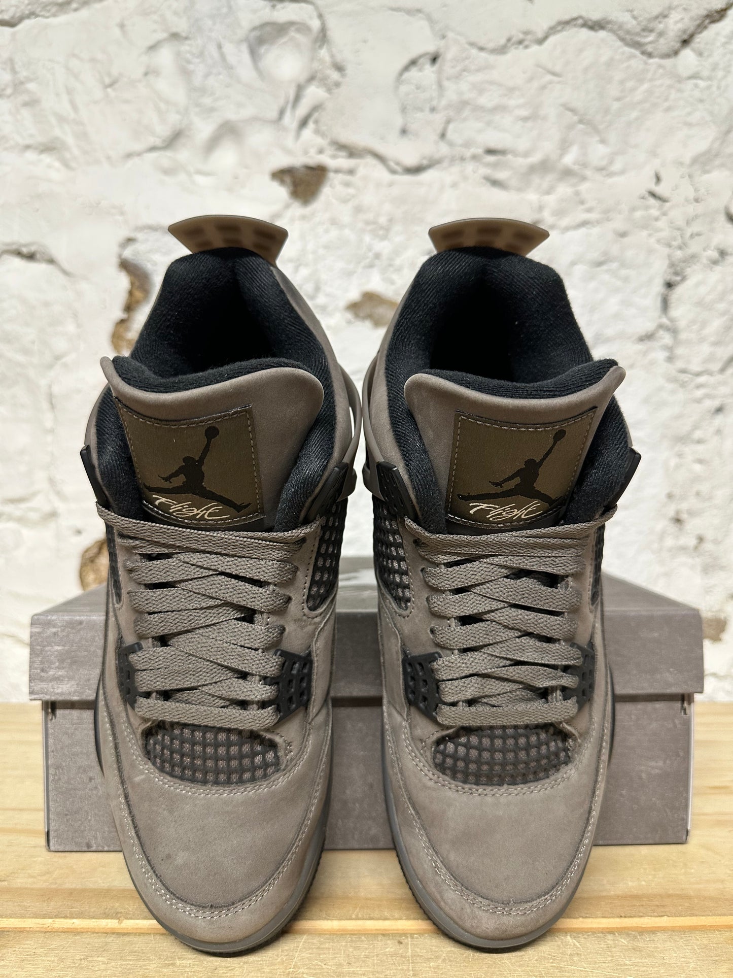 Air Jordan 4 Cave Stone Sz 8.5