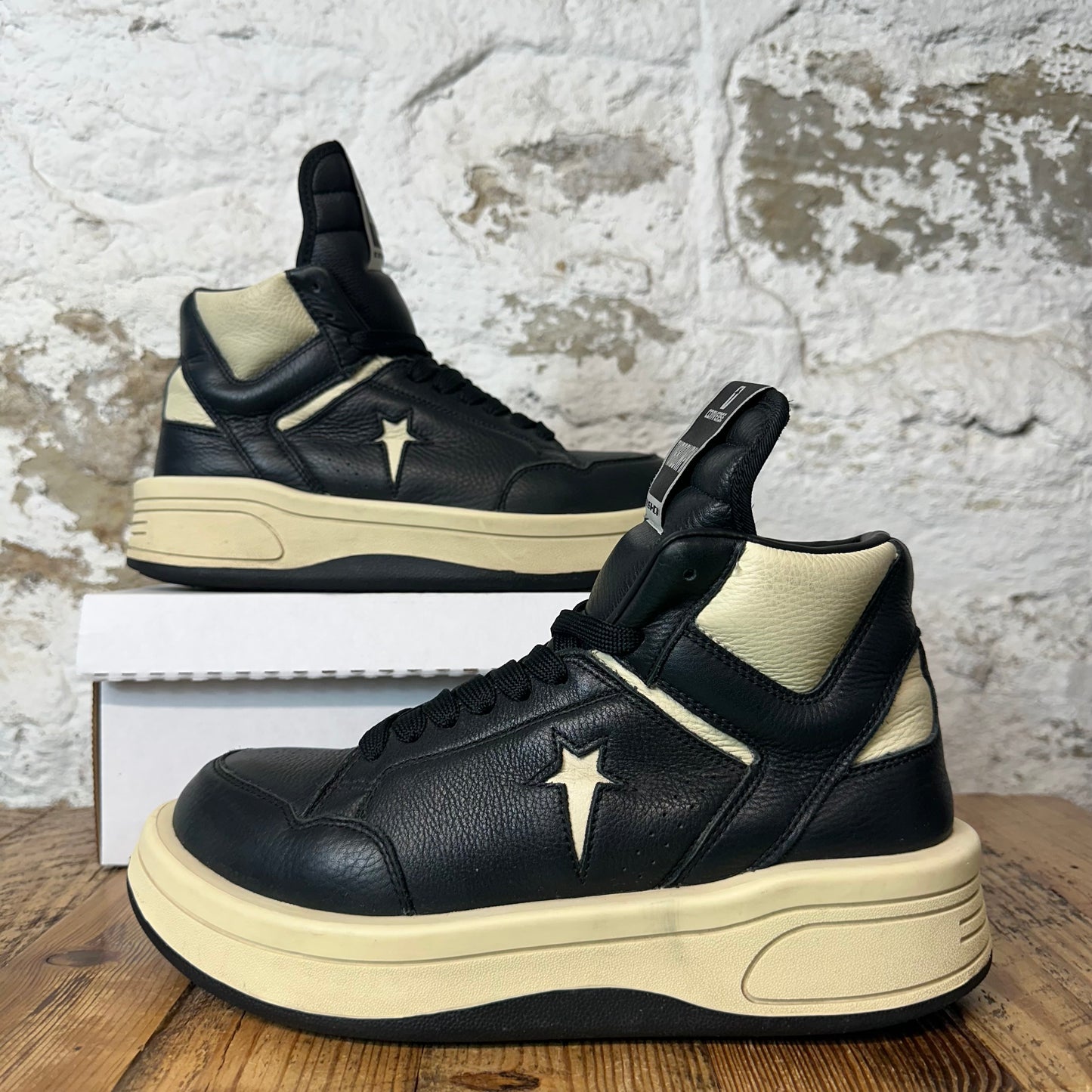 Rick Owens TurboWPN Black Cream Sneaker Sz 8.5