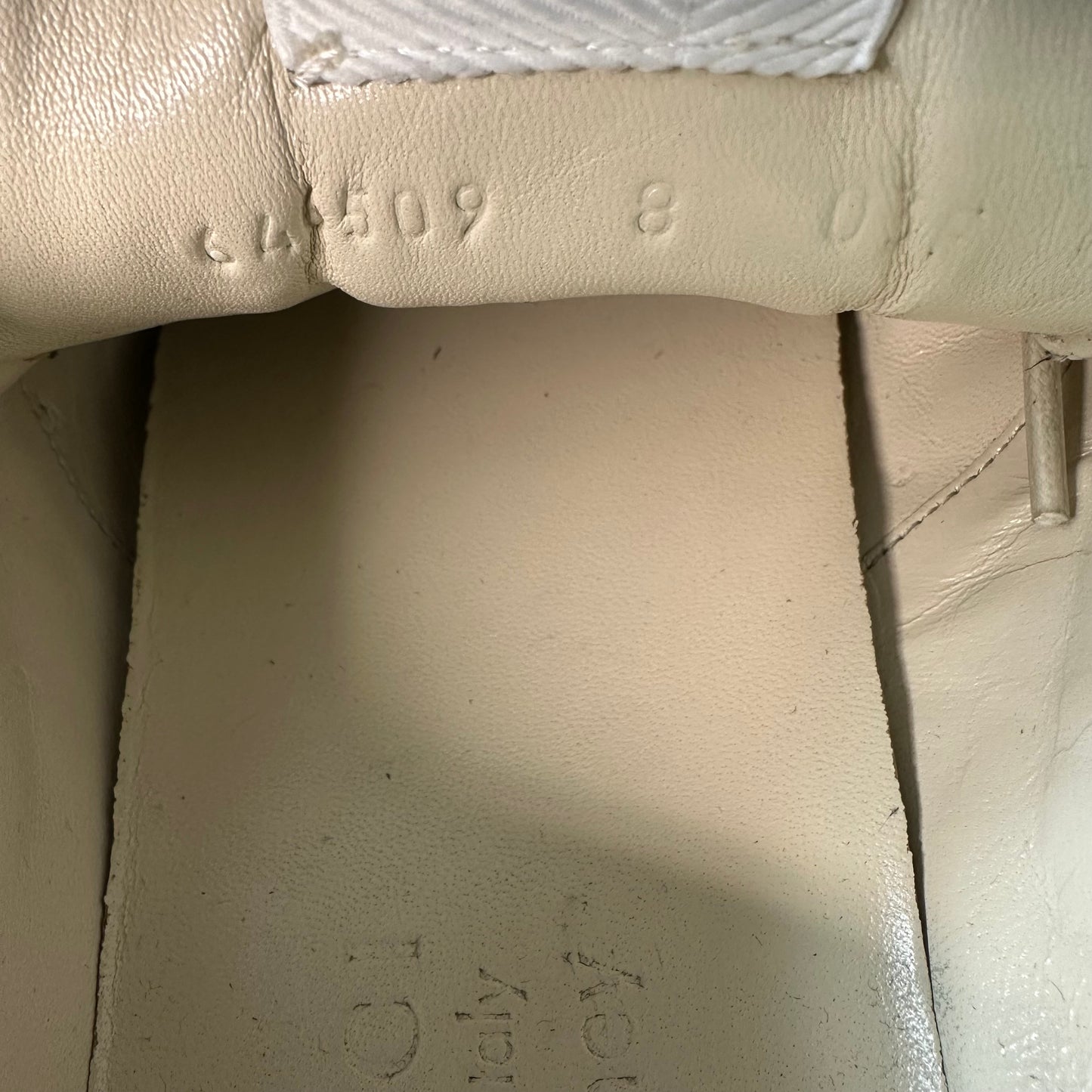 Gucci Rhyton Flash Logo Cream Sneaker Sz 8