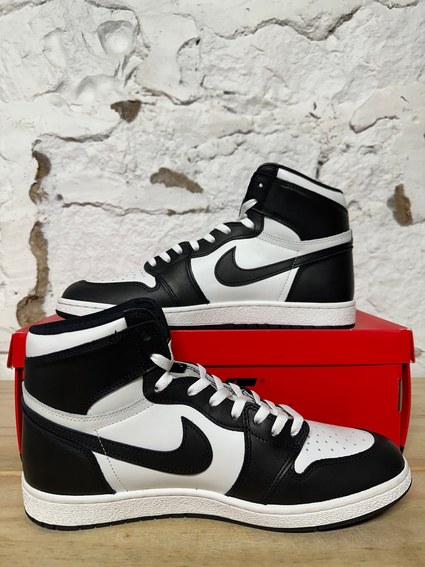 Air Jordan 1 High '85 Black White Sz 13