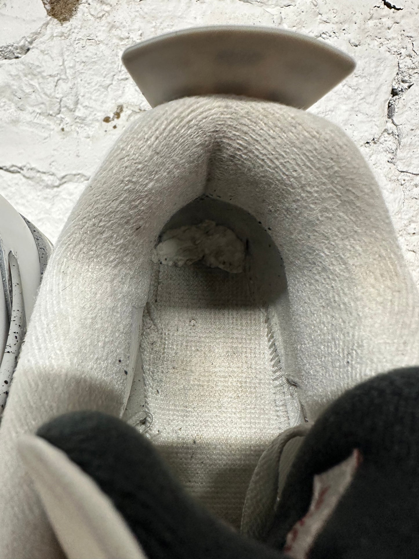 Air Jordan 4 White Cement (2025) Sz 8.5