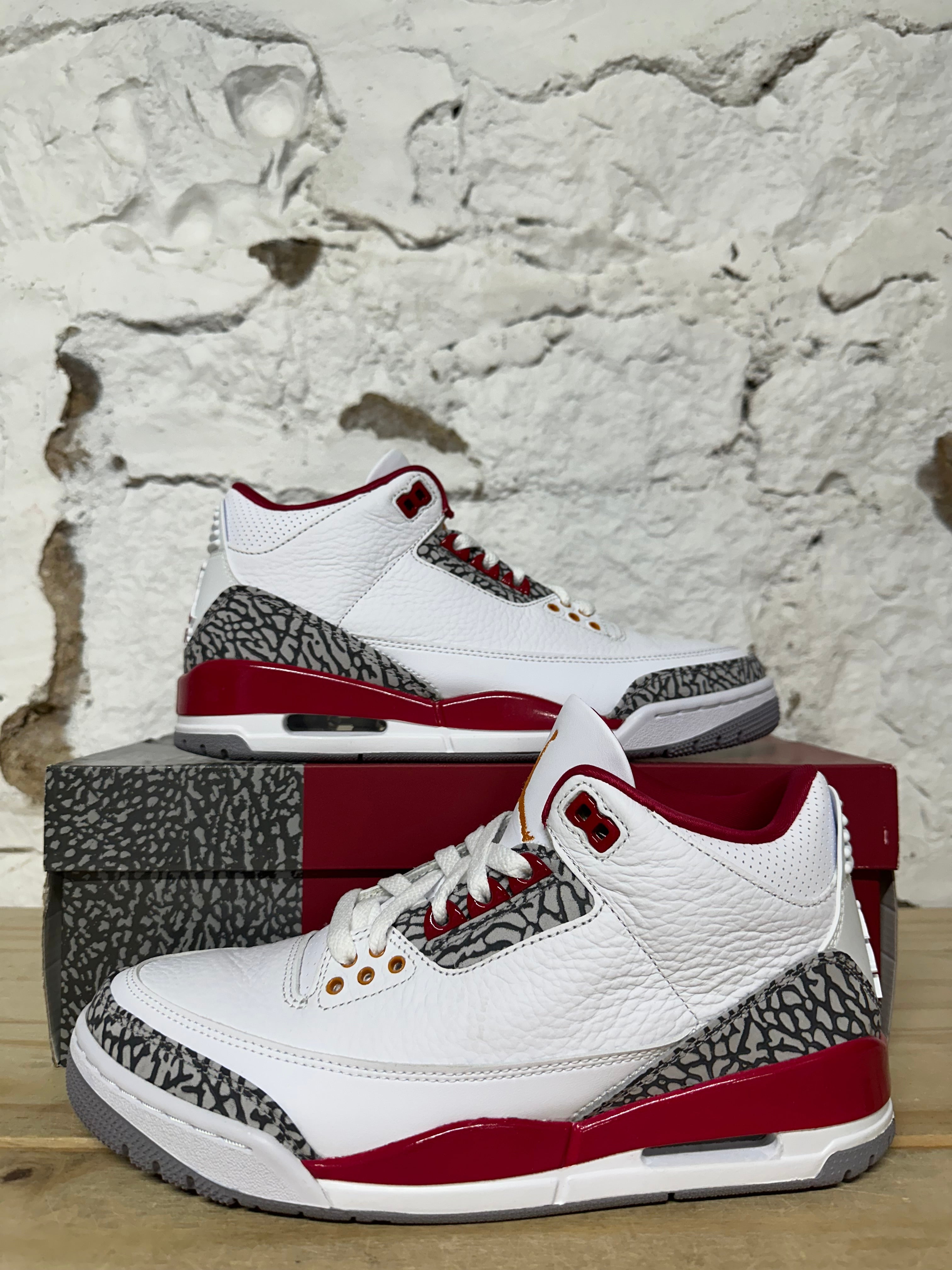Air Jordan 3 Cardinal Sz 8
