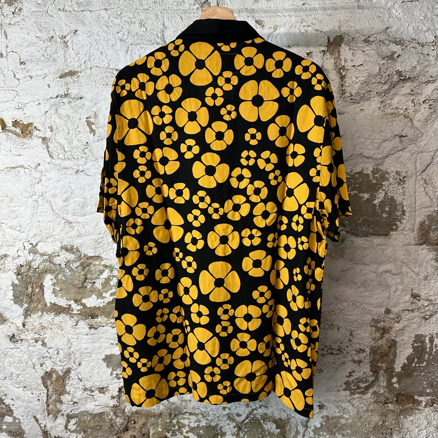 Marni Carhart WIP Yellow Floral Black Button Up Shirt Sz S