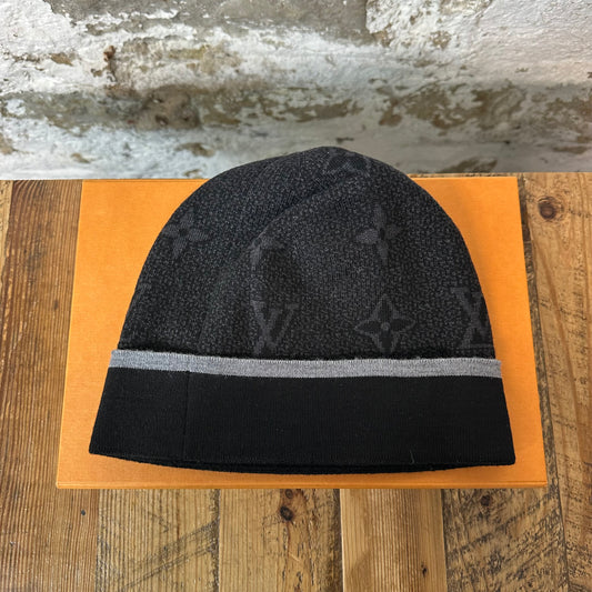 Louis Vuitton Monogram Eclipse Beanie W/ Box