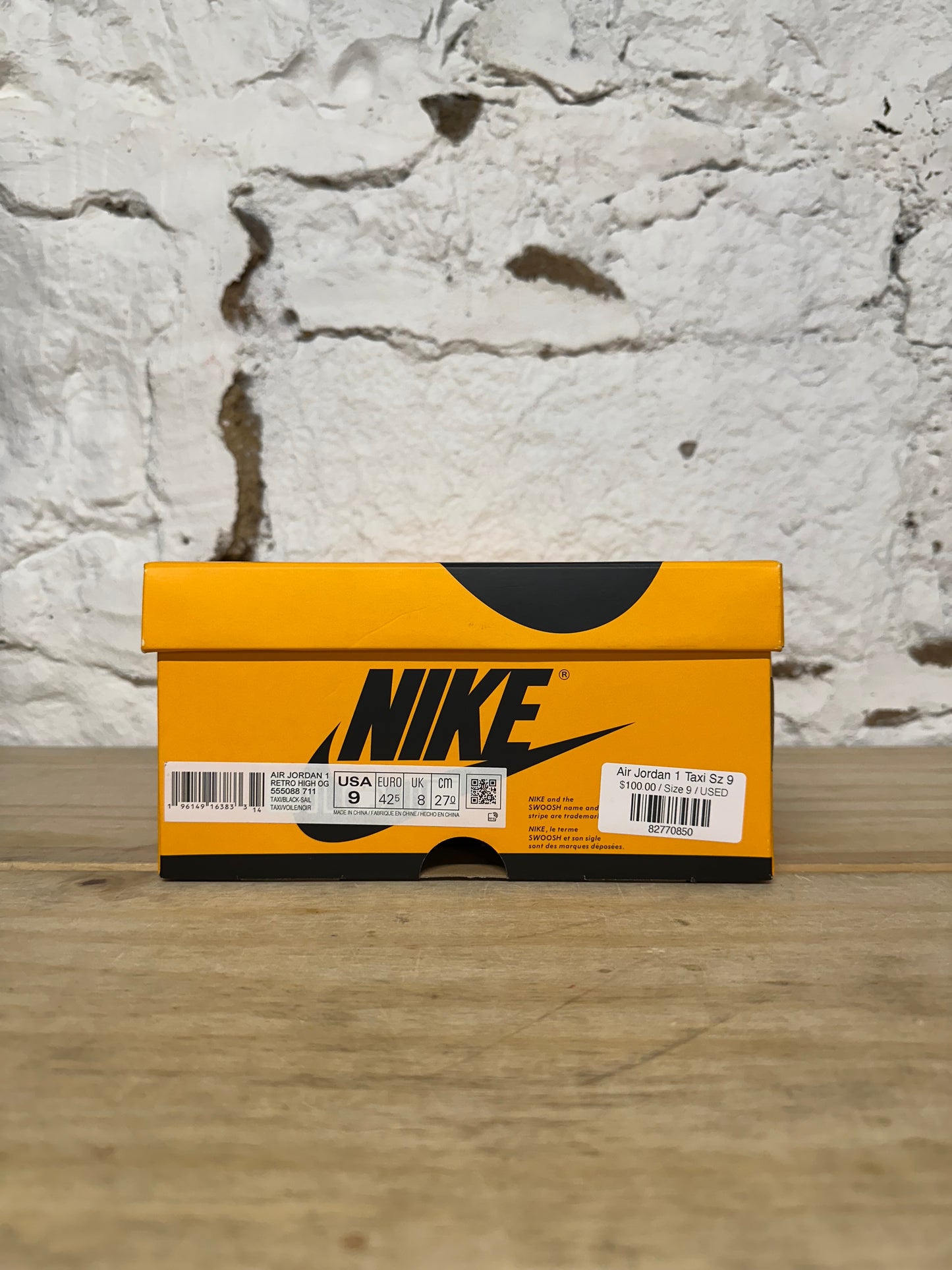 Air Jordan 1 Taxi Sz 9