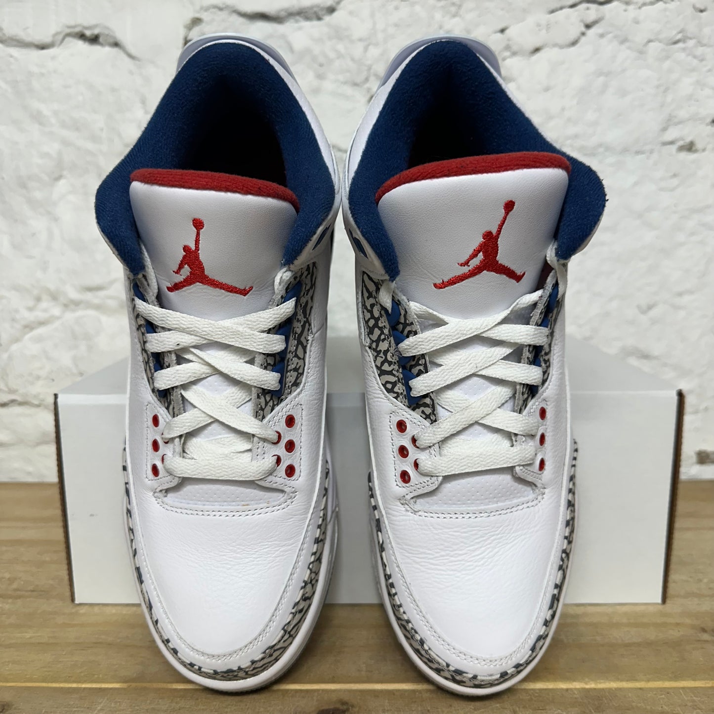 Air Jordan 3 True Blue (2016) Sz 9.5