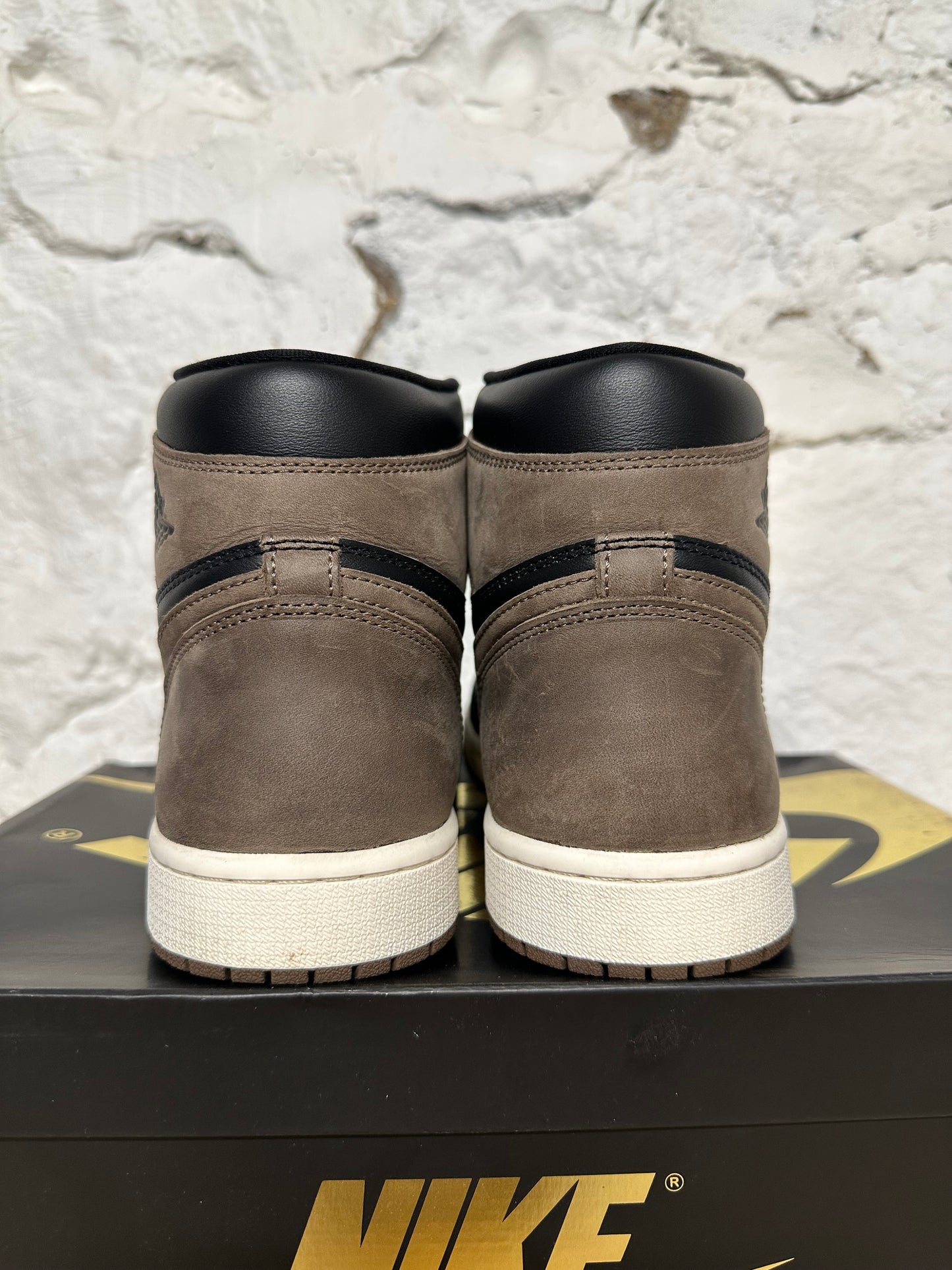 Air Jordan 1 High Palomino Sz 9.5