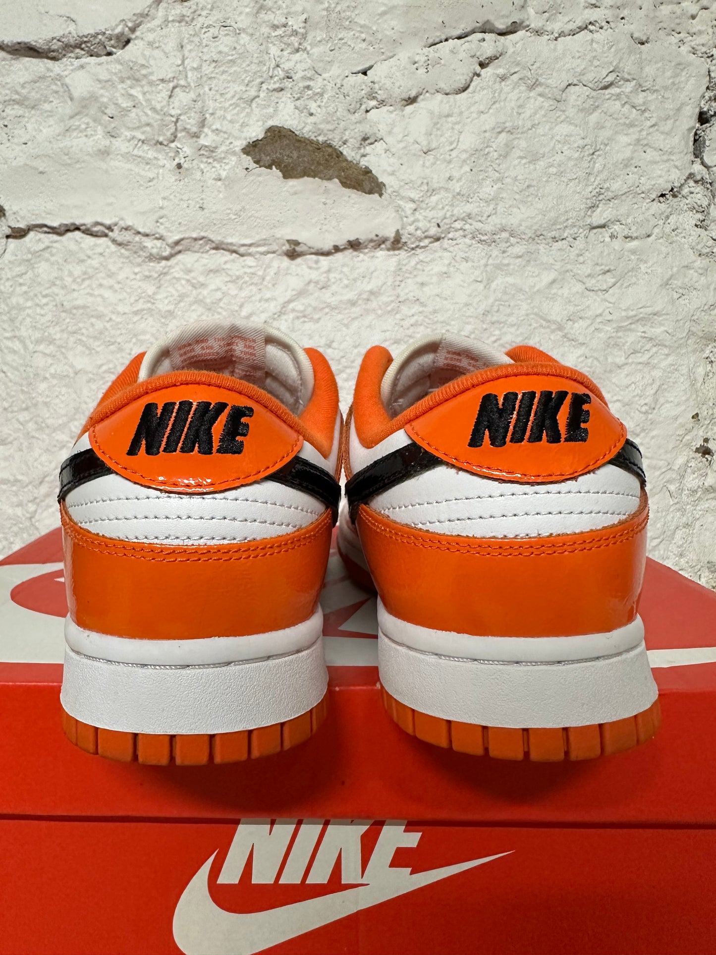 Nike Dunk Low Brilliant Orange Sz 7Y