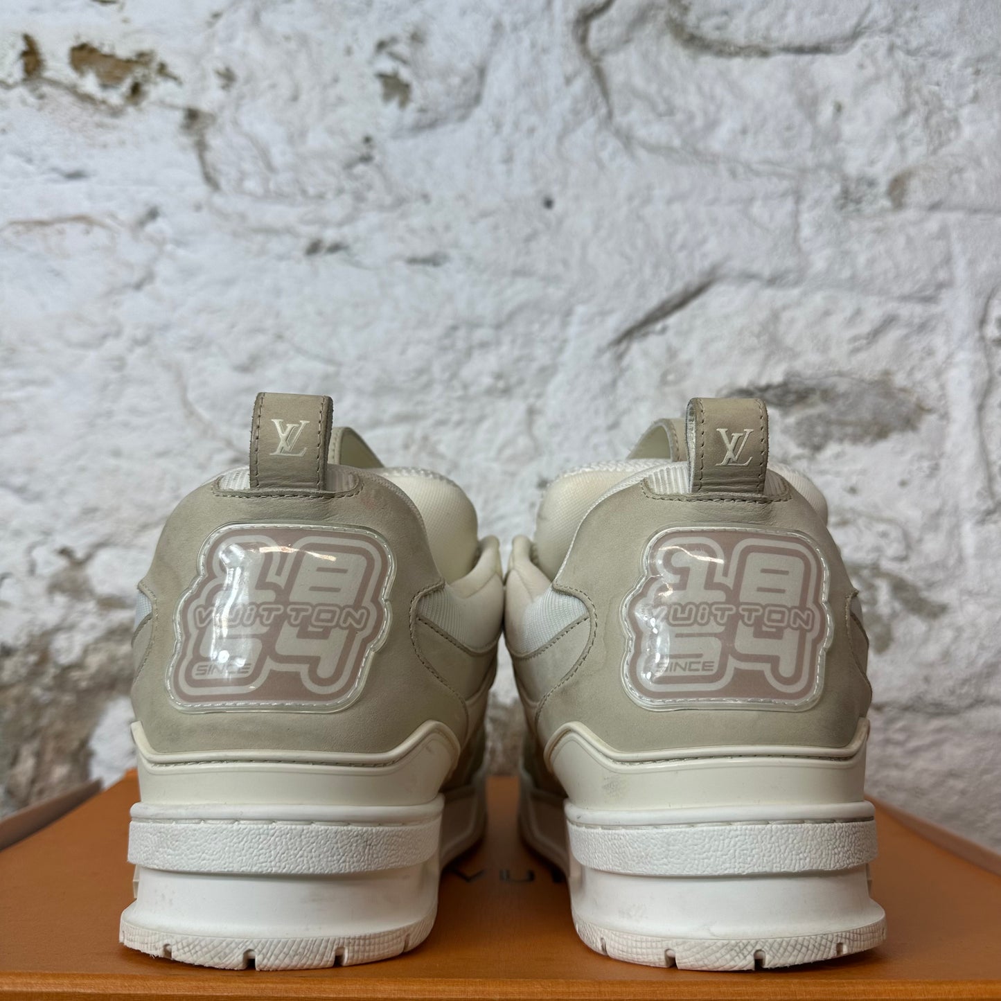 Louis Vuitton Beige Cream Skate Sneaker Sz 11.5(10LV)