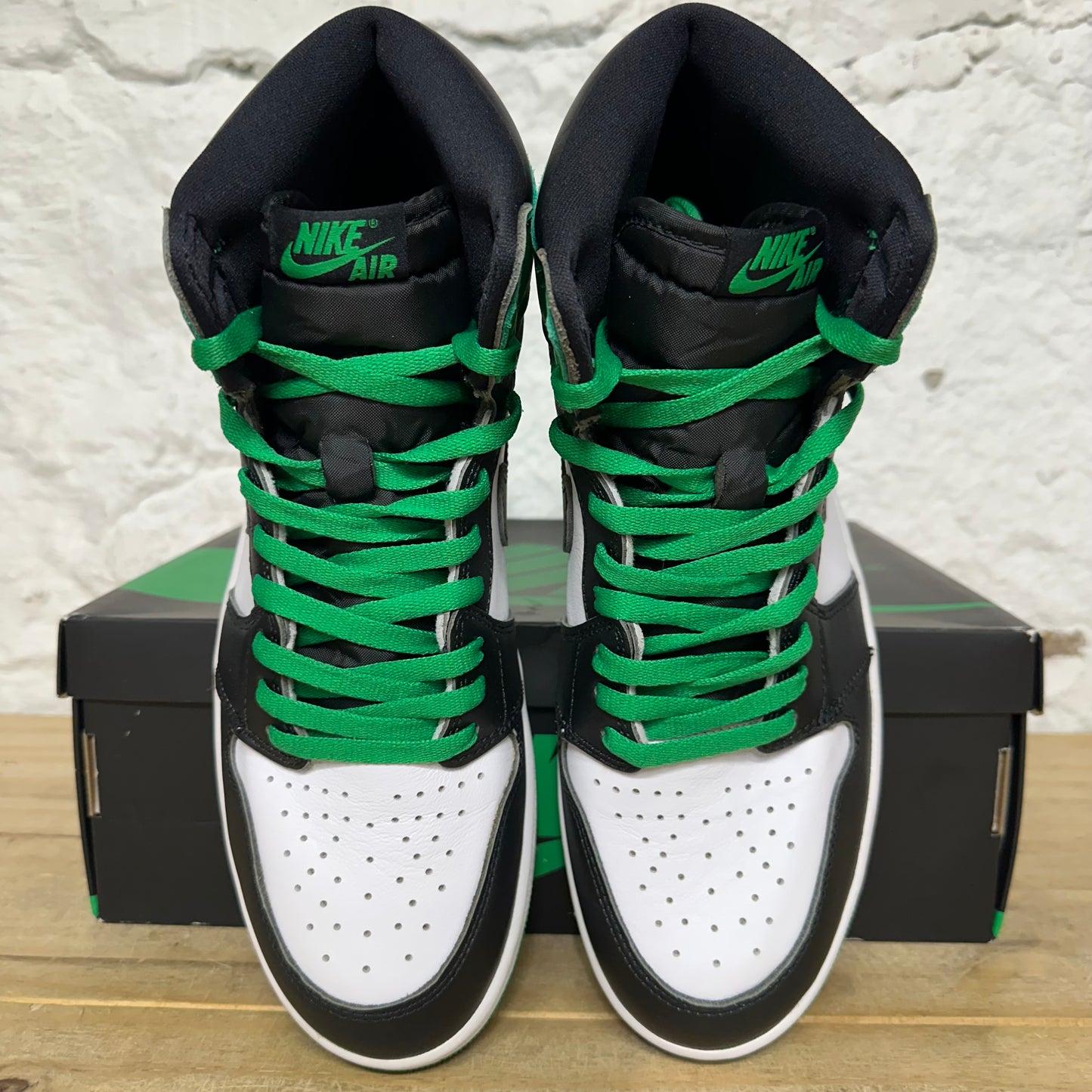 Air Jordan 1 High Lucky Green Sz 11