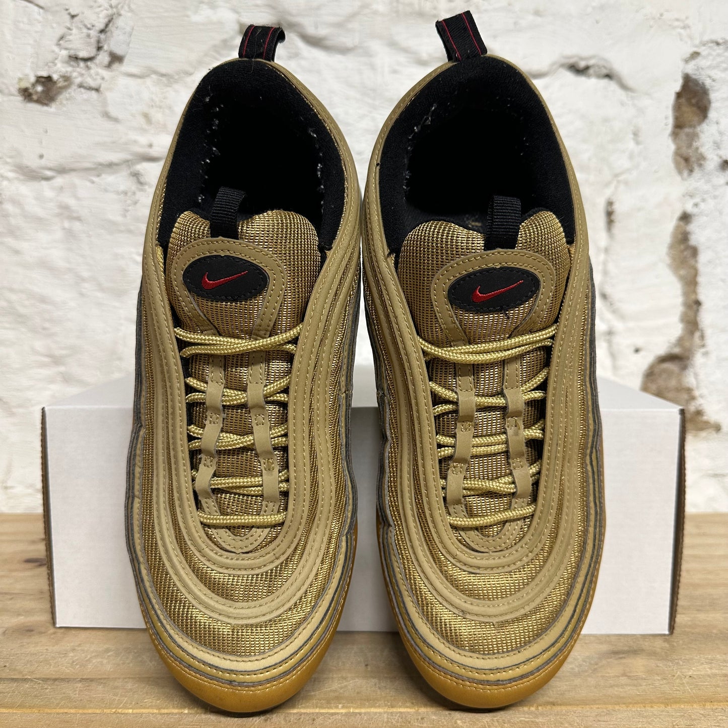 Nike Air VaporMax 97 Metallic Gold Sz 11