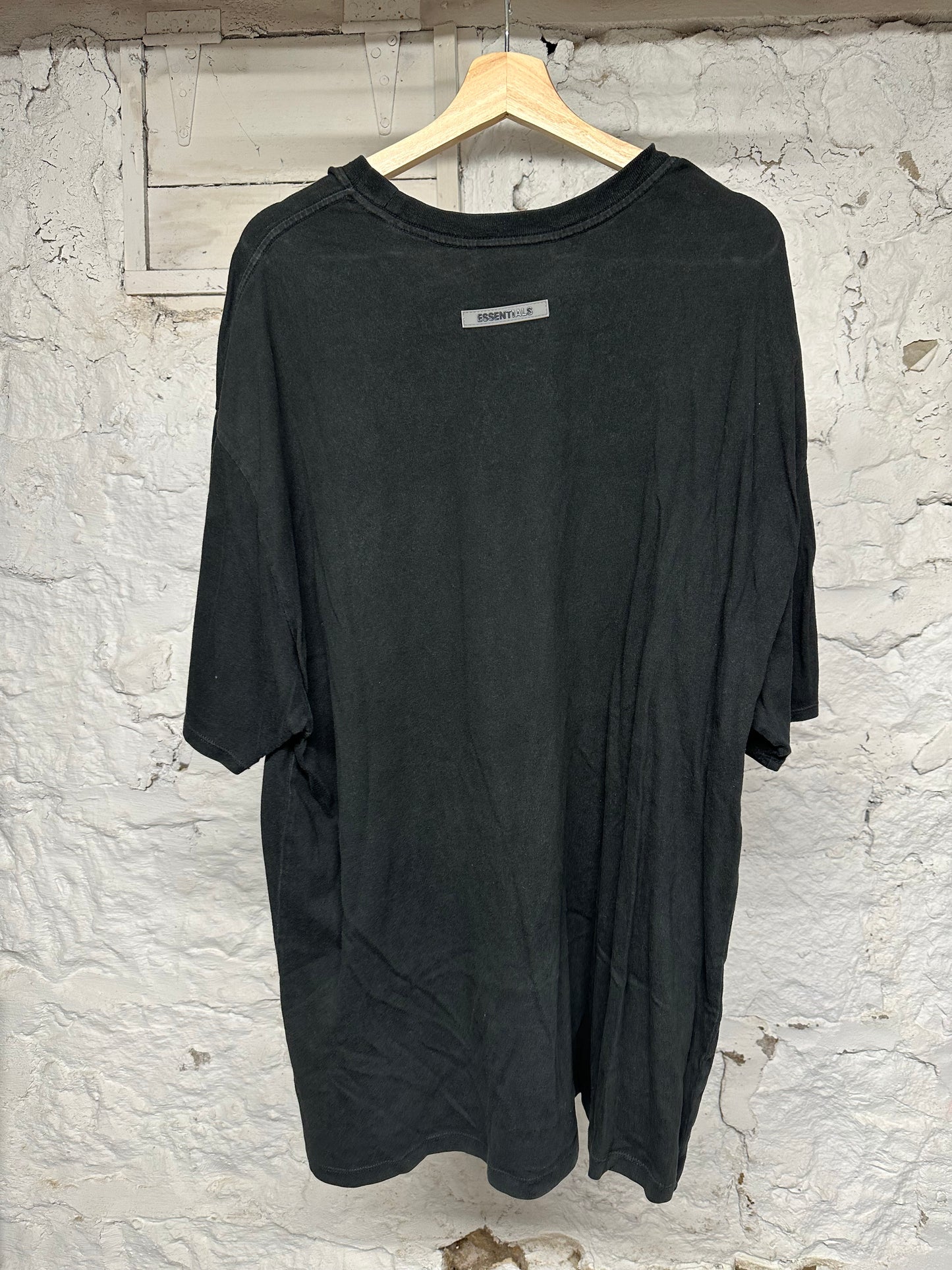FOG Essentials Front Spellout Black T-Shirt Sz XL