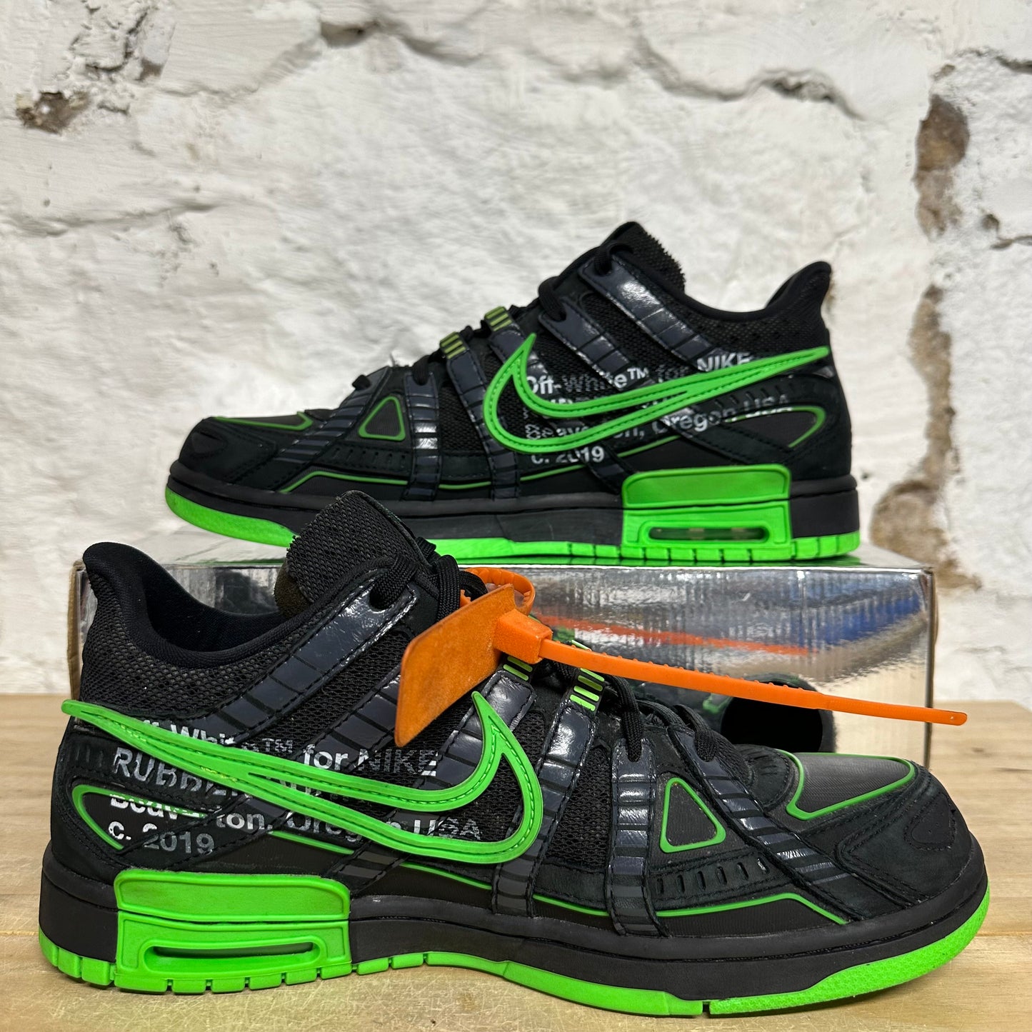 Nike Air Rubber Dunk Off-White Green Strike Sz 11