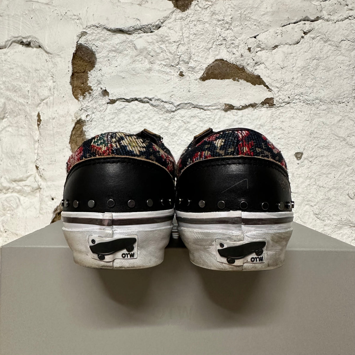 Vans OTW Old Skool 36 Vibram Floral Rivets Black Sz 9