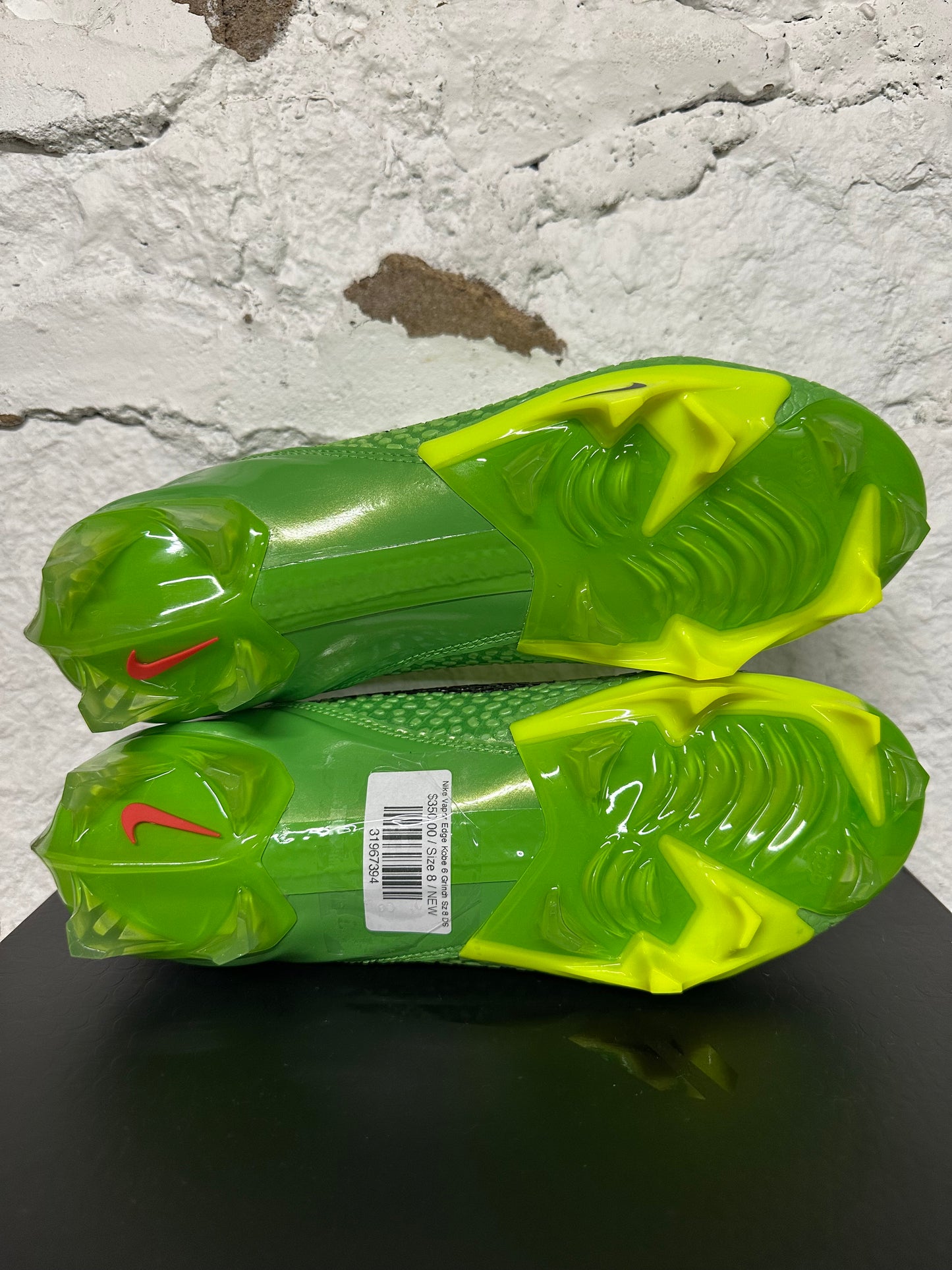 Nike Vapor Edge Kobe 6 Grinch Sz 8 DS