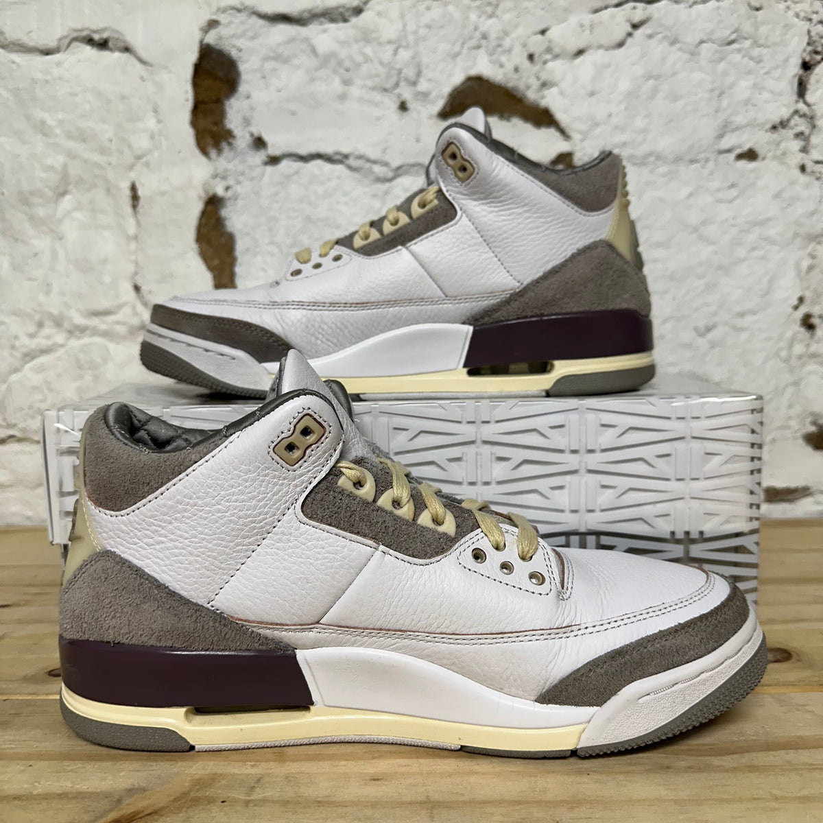 Air Jordan 3 A Ma Maniere Sz 9 (10.5W)
